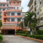 New Nordic Suites 4 By Apartwell